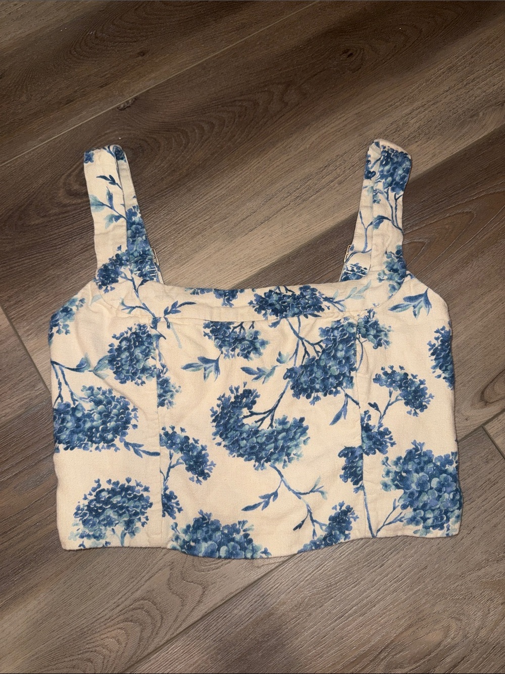 Abercrombie & Fitch Blue Floral Cropped Tank Top - Women's